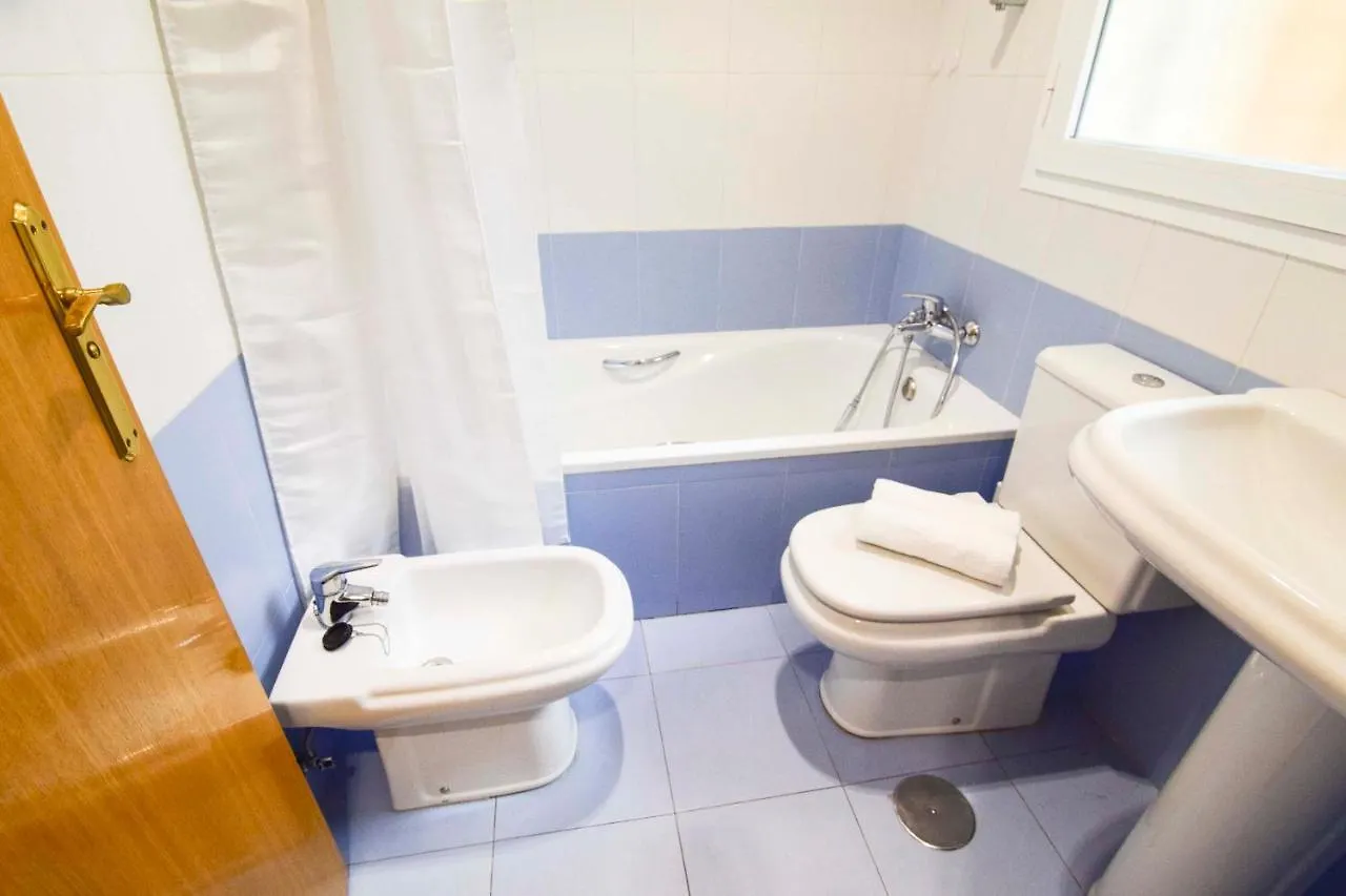P&P Apartaments Pena Malaga Apartment